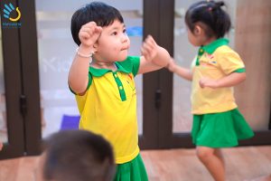 Lớp học cảm thụ âm nhạc và múa minh họa
